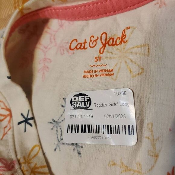 NWT CAT & JACK GIRLS SHIRT - Picture 2 of 3